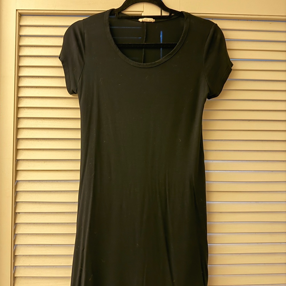 Black Short Sleeve Dress